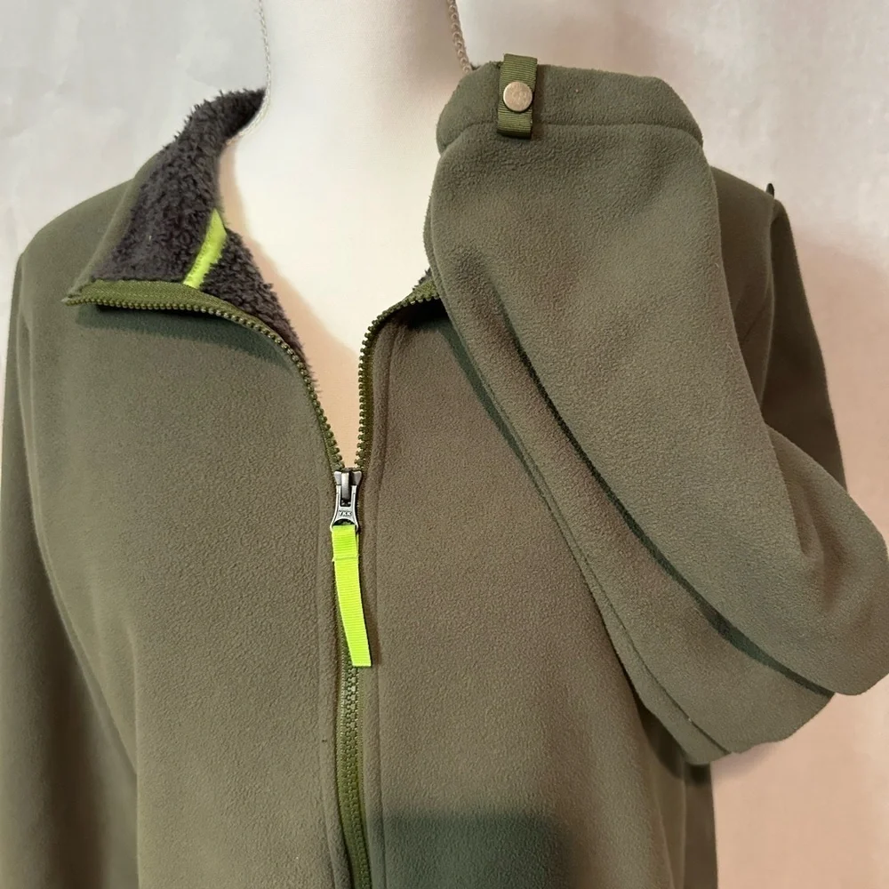 The North Face Charcoal Fleece Jacket